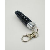 Lucciola Wicom Uk-04 Mini Akıllı Otopark Kumandası Siyah Renkli Metal Yapı ile Estetik Tasarım