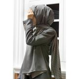 LÜKS MEDİNE İPEĞİ DEGRADELİ MONOGRAM DESENLİ GÜMÜŞ RENKLİ 75X195 KIRIŞMAZ ŞAL MOSS KREP DİKİŞ TİPİ İTALYAN DİKİŞLİ