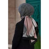 LÜKS MEDİNE İPEĞİ DOKULU KARO DESENLİ GRİ - PUDRA RENKLİ 75X195 KIRIŞMAZ ŞAL MOSS KREP DİKİŞ TİPİ İTALYAN DİKİŞLİ