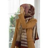 LÜKS MEDİNE İPEĞİ KAZAYAĞI DESENLİ BORDO RENKLİ 75X195 KIRIŞMAZ ŞAL MOSS KREP DİKİŞ TİPİ İTALYAN DİKİŞLİ