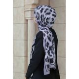 LÜKS MEDİNE İPEĞİ LEOPAR DESENLİ SİYAH RENKLİ 75X195 KIRIŞMAZ ŞAL MOSS KREP DİKİŞ TİPİ İTALYAN DİKİŞLİ