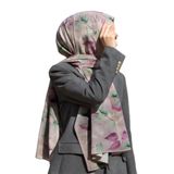 LÜKS MEDİNE İPEĞİ SONBAHAR DESENLİ PEMBE RENKLİ 75X195 KIRIŞMAZ ŞAL MOSS KREP DİKİŞ TİPİ İTALYAN DİKİŞLİ