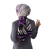 LÜKS MEDİNE İPEĞİ ZEBRA VE ÇİÇEK DESENLİ LİLA RENKLİ 75X195 KIRIŞMAZ ŞAL MOSS KREP DİKİŞ TİPİ İTALYAN DİKİŞLİ