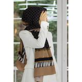 LÜKS MEDİNE ZEBRALI BAKLAVA DESENLİ SÜTLÜ KAHVE RENKLİ 75X195 KIRIŞMAZ ŞAL MOSS KREP DİKİŞ TİPİ İTALYAN DİKİŞLİ