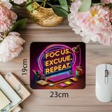Luluyen Parlak Desenli Ofis Mousepad – Focus Repeat Sloganlı - 19X23 cm 2 mm Dikdörtgen Ithal Baskılı Mouse Pad - Özel Baskı - Renkli
