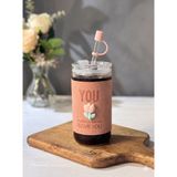 Lumindra Minnoş 350ML Cam Pipetli Bardak | Kapaklı | Süet Kılıflı Soğuk Kahve Smoothie Sunum Bardağı (C) - 1 Adet - Pembe