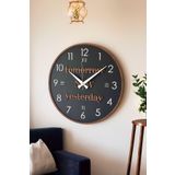 LUPOKRAFT Dekoratif Yeni Modern Castor Yesterday Now Tomorrow Ahşap Duvar Saati 48cm SİYAH 48 x 48