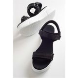 LuviShoes 4760 Siyah Kadın Sandalet