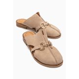 LuviShoes FAVOR Bej Süet Hakiki Deri Önü Kapalı Kadın Terlik