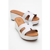 LuviShoes LIA Beyaz Cilt Hakiki Deri Kadın Dolgu Topuklu Terlik
