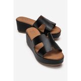 LuviShoes LIA Siyah Cilt Hakiki Deri Kadın Dolgu Topuklu Terlik