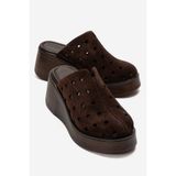 LuviShoes NIVES Kahverengi Süet Hakiki Deri Delikli Kadın Dolgu Topuklu Terlik