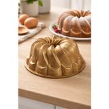 Luxxa Home Class Döküm Kek Kalıbı 25cm Gold