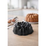 Luxxa Home Hira Döküm Kek Kalıbı 26cm Siyah