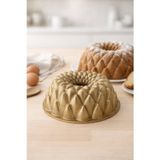 Luxxa Home Pigna Döküm Kek Kalıbı 24cm Gold