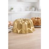 Luxxa Home Solaris Döküm Kek Kalıbı 25cm Gold