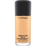 M.A.C C40 Foundation - Studio Fix Fluid Spf 15 Foundation 30 ml FNDTN56