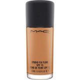 M.A.C NC44 Foundation - Studio Fix Fluid Spf 15 Foundation 30 ml FNDTN153