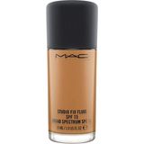 M.A.C Studio Fix Fluid Spf 15 NC38 Foundation - 30 ml ..8 Hours Lasting. FNDTN50 - NC38 NC38
