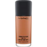 M.A.C Studio Fix Fluid Spf 15 NW45 Foundation - 30 ml 24 Hours Permanent FNDTN251