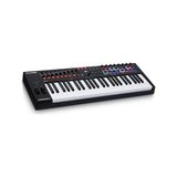 M-AUDIO Oxygen Pro 49-49 Tuşlu USB MIDI Klavye Controller, Ritim Pedleri, MIDI Atanabilir Düğmeler, Butonlar, Faderler ve Yazılım Paketi Dahil