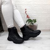 M.P. M.p 1408 Siyah Kaymaz Taban 18CM Kısa Kadın Bot