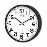 M3 Decorium 22cm Siyah Çerçeve Ters Çalışan Aynadan Okunan Kalın Duvar Saati