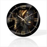M3 Decorium Büyük 35CM Siyahi Kadın Desenli Sessiz Saniye Bombe Camlı Ev Ofis Okul Duvar Saati - 35 x 35 cm - Siyah - Gold
