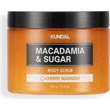 Macadamia Özlü Vücut Peelingi Kundal Macadamia & Sugar Body Scrub 550g (Cherry Blossom)