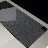 Macbook Türkçe‑Q Klavye Koruyucu Silikon Kılıf Kapak Macbook Air 13,6-15,3 Pro 14-16 İnç Uyumlu M5/M4/M3/M2/M1 Touch Id – Toz, Dökülme Ve