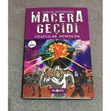Macera Geçidi Uzaylılar Dünya'da 11 [7.Baskı] (Sahafiye Kitap)