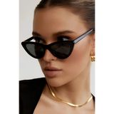 MACERATİ Karmio Kadın Siyah Cat Eye Ultra Hafif UV400 Filtreli Güneş Gözlüğü