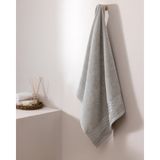 Madame Coco Marnot %100 Pamuk Bordürü Floşlu Banyo Havlusu - Açık Gri - 70X140 cm - 70 x 140 cm