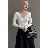Madmext Beyaz V Yaka Dantelli Kadın Bluz MG2633 - S