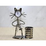 Magicool Metal Saksafon Çalan Kedi Müzisyen Saat ve Kalemlik ALK4346 - Karışık Çok Renkli - Belirtilmemiş - Ofis Sarf Tüketim Malzemeleri