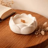 Magicpink Çiçekli Dekoratif Mum Ahşap Fitilli – El Yapımı Mum – Hediyelik Mum – Minimal Dekor Mum - LOTUS