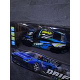 Magicway Drift Master Uzaktan Kumandalı Şarjlı 4WD Drift Yarış Arabası 2.4g Hz 360 Derece Yanlayan Işıklı Araba Seti (4 Adet Ekstra Lastik + 4 Adet Duba + Tornavida Dahil) - Mavi