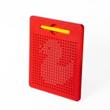 Magpen -Kırmızı (Mıknatıslı Kalemli, metal boncuklu plastik çizim tahtası)