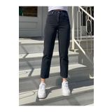 MAKRAS EXCLUSIVE Lisa Kadın Yüksek Bel Solmayan Siyah Yıkama Likralı Mom Jean Pantolon