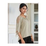 MAMAYAGA Kadın Bisiket Yaka Truvakar Kol Omuz ve Kol Güpür Taşlı Tasarım Detay Yazlık Tshirt Bluz