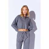Manche Gri Crop Soft Dokulu Denim Yıpratma Detaylı Kadın Jean Gömlek | MKS169600-01