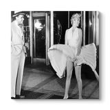 Marilyn Monroe ve Etek Tablosu 60 x 60
