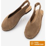 Marjin Kadın Önü Kapalı Dikiş Detaylı Lastikli Günlük Sandalet Dorlin Camel Süet
