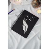 Markcat Kuşlu Tüy Tasarım Siyah Ahşap A5 Spiralli Okul Defteri - Çizgisiz Defter - Günlük - A5 Notebook