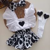 MARS BABY Kız Bebek Siyah Beyaz Zebra Desenli Fırfırlı Salopet Bandana Kalp Beyaz Çorap Takım