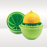 Marsilyan Hazneli Kapaklı Hijyenik Pratik Kolay Limon Sıkacağı Aparatı - Renkli