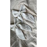 Mas Butik El Emeği Nakışlı Saç Tokası – Minimal Çiçek İşlemeli Özel Tasarım