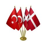 Masa Üstü Danimarka Bayrağı Türk Bayrağı Dörtlü Pirinç Direk Masa Bayrak Seti