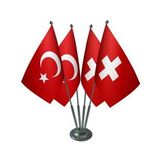 Masa Üstü İsviçre Bayrağı Türk Bayrağı Dörtlü Krom Direk Masa Bayrak Seti