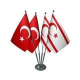 Masa Üstü Kktc Kuzey Kıbrıs Bayrağı Türk Bayrağı Dörtlü Krom Direk Masa Bayrak Seti